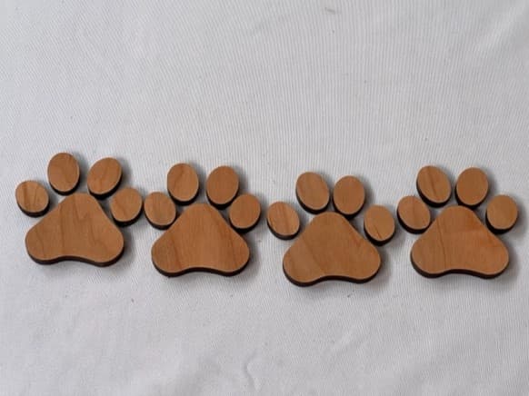 Slab Stitcher Dog Print 1/4" Cherry Wood Precision-Cut Inlays (4-pack)