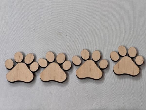 Slab Stitcher Dog Print 1/4" Precision-Cut Maple Wood Inlays (4 pack)